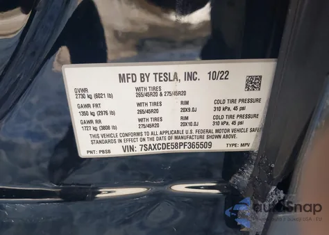 2023 Tesla Model X Dual Motor All-Wheel Drive/Standard Range z USA, uszkodzony, nr VIN 7SAXCDE58PF365509